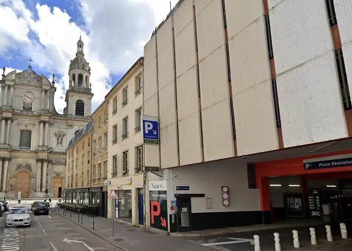 Апартаменты Bricks Stan